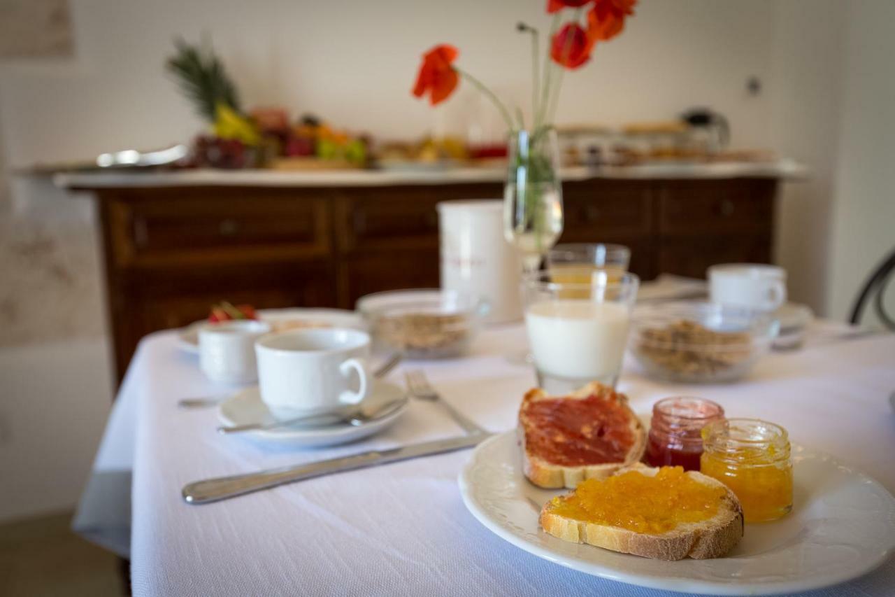 Dimora San Quirico - Bed E Breakfast - Cisternino Marinelli Bagian luar foto